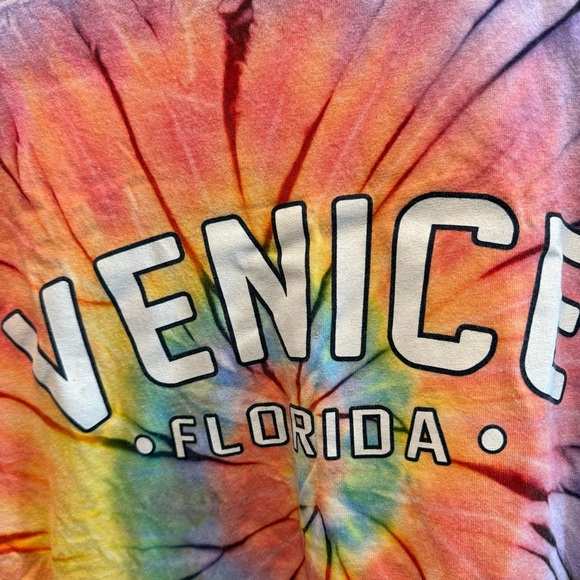 Gildan Purple and Red Tie-Dye T-Shirt - Picture 3 of 7